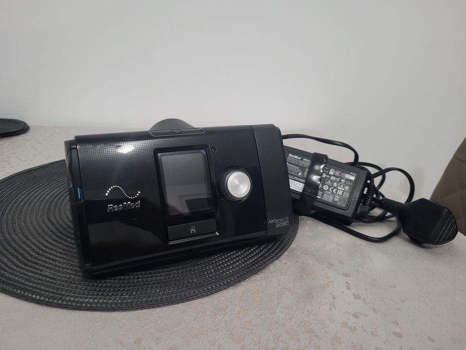 ResMed AirSense 10 AutoSet - stare foarte bună