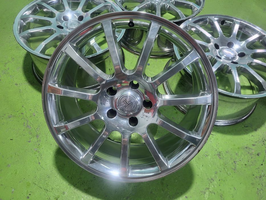 20 5x127 Jeep лети джанти 5х127
