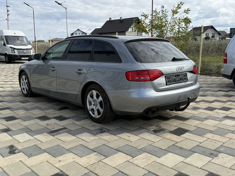 Vănd audi a4 b8 euro5 2010!!