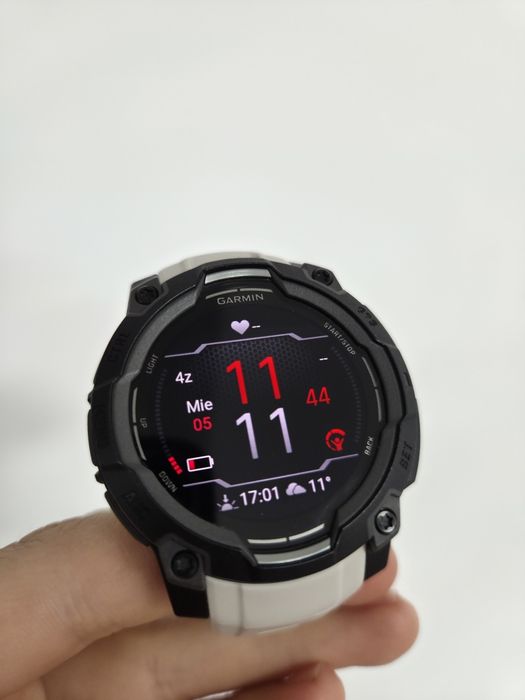 Smartwatch Garmin Instinct 3, 45mm, aproape nou