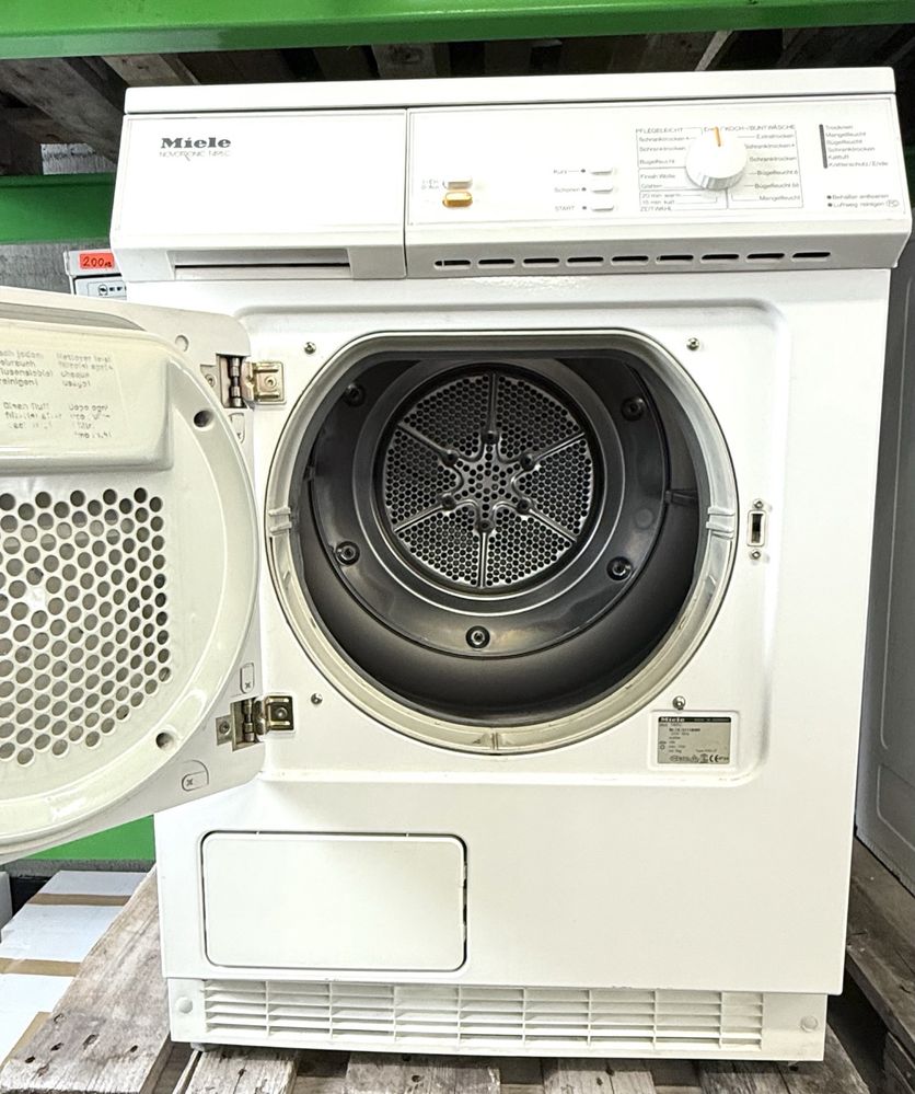 Сушилня Miele T495C