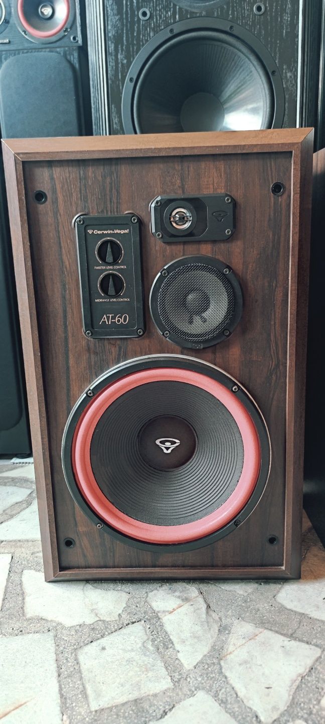 Тонколони Cerwin Vega AT60 Hi-Fi