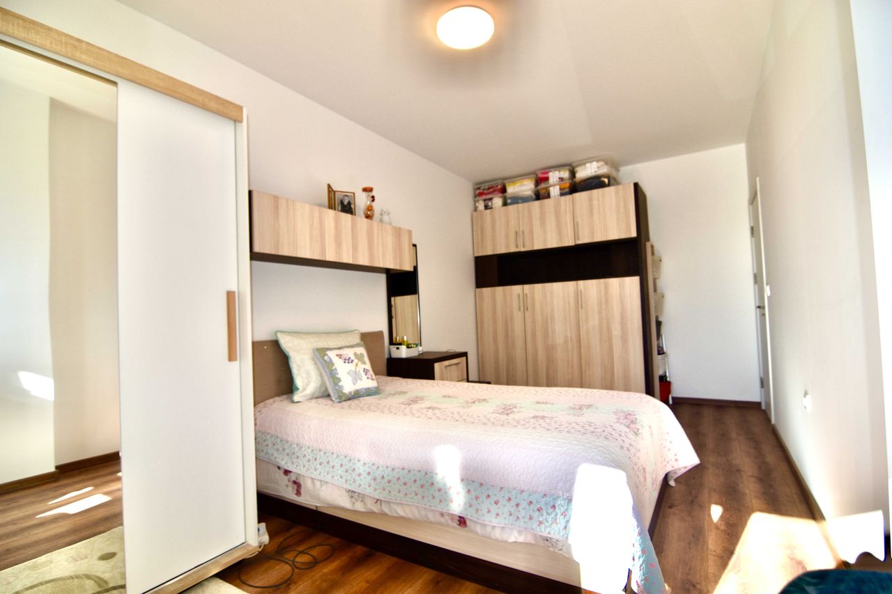 Продава се Двустаен апартамент в Пловдив, Христо Смирненски - 70 кв.м за 1915 €/кв.м - Снимка #5