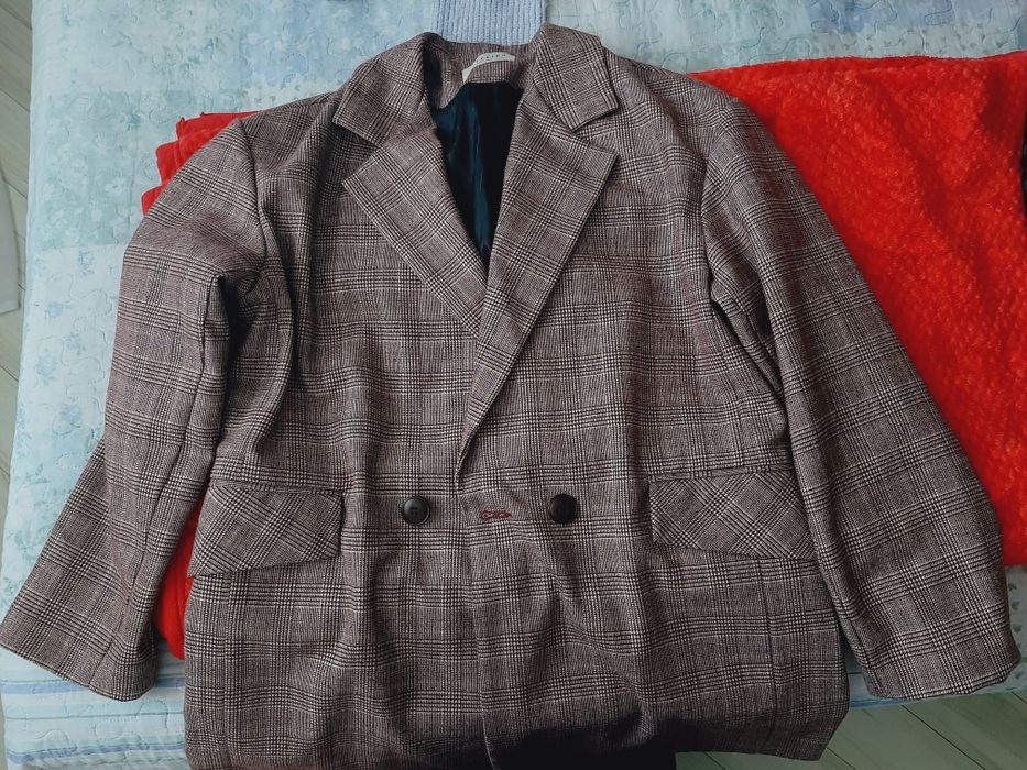 Продам корейский пиджак