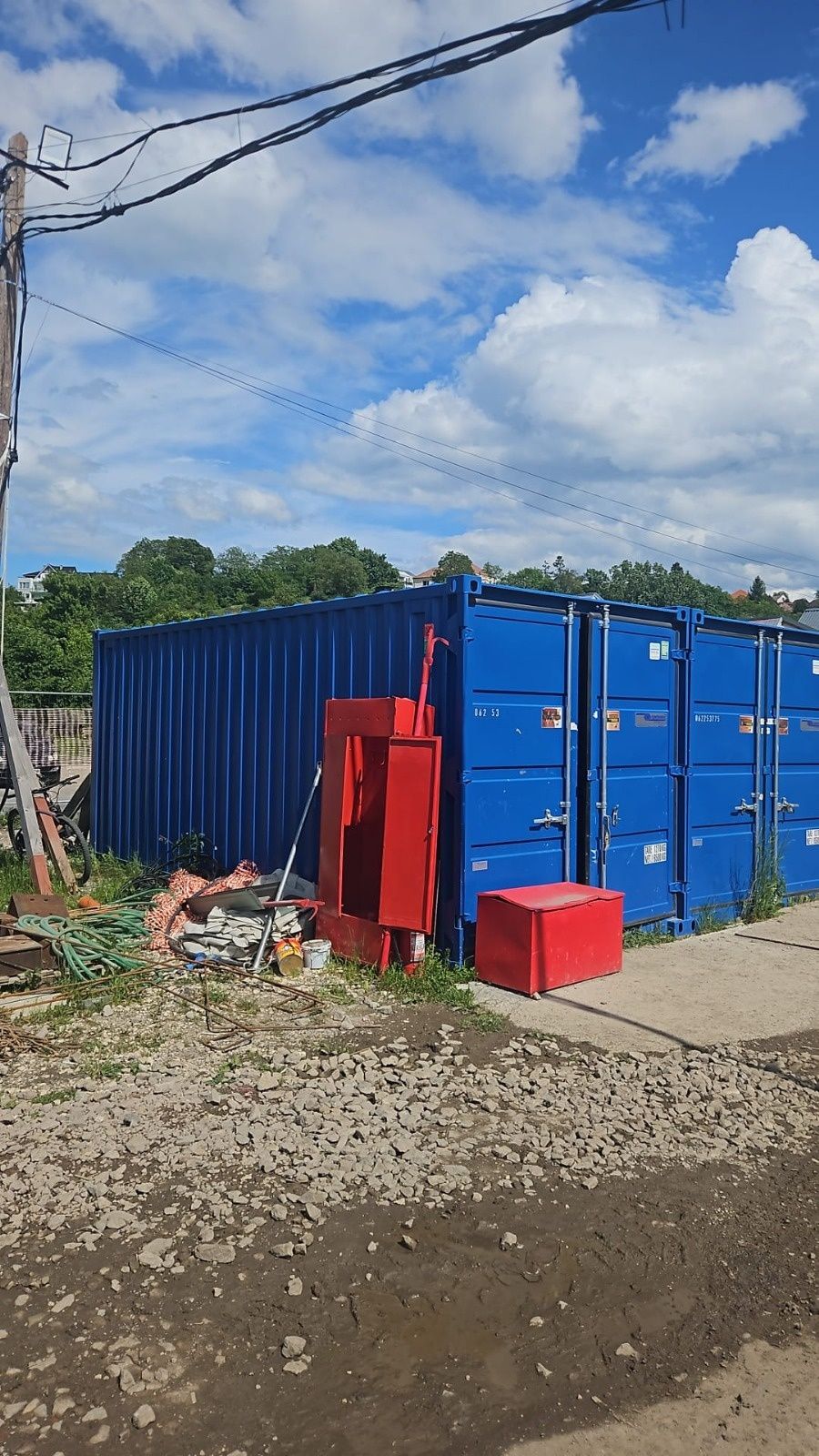 Vand containere modulare la super preț
