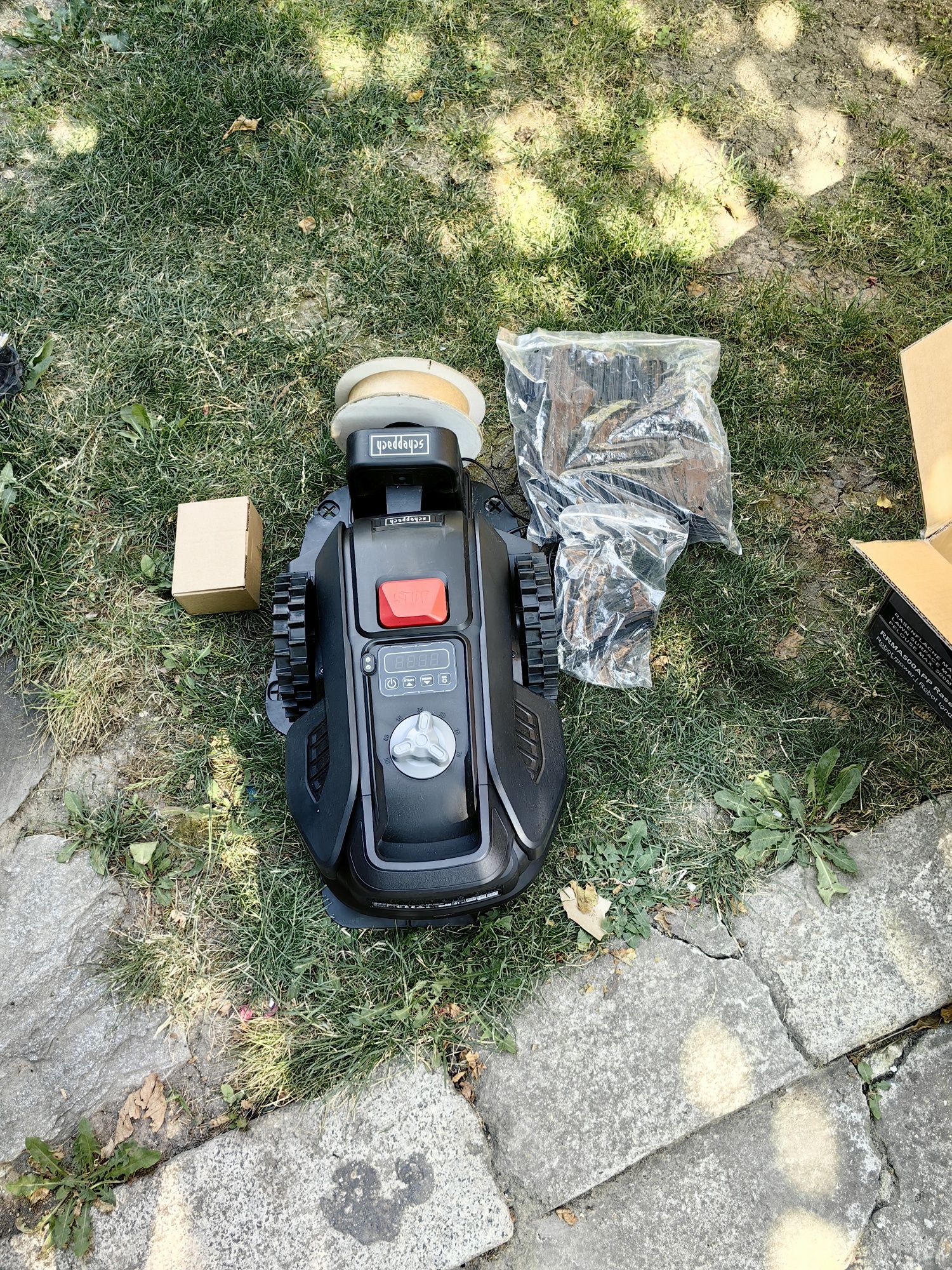 Косачка-робот Scheppach RRMA500APP черна 20 V | 160 mm | за 500 м