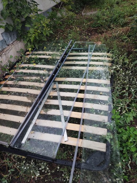 Продам стекло для душа 135 см