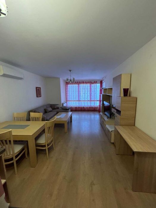 Тристаен Апартамент под наем в кв. Каменица 1