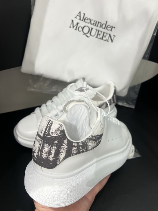 Adidasi barbati Alexander McQueen  modele 2025 ! Pantofi sport tenesi