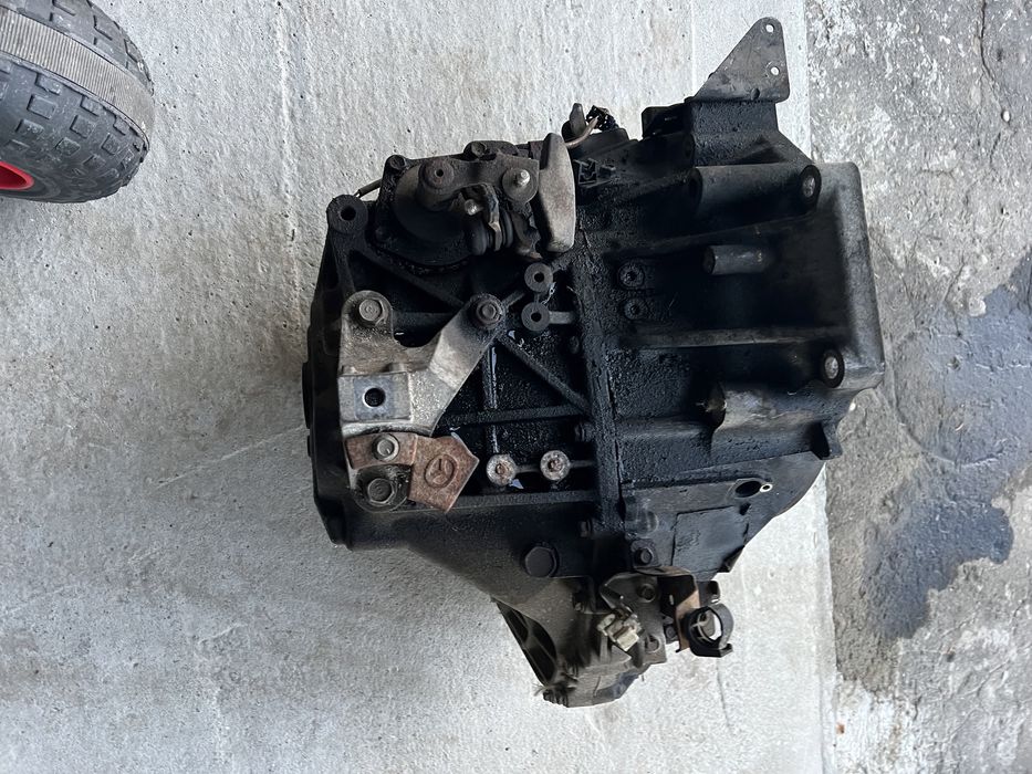 Cutie viteze 6+1 trepte Mazda 3/5/6 2.0 diesel RF7J