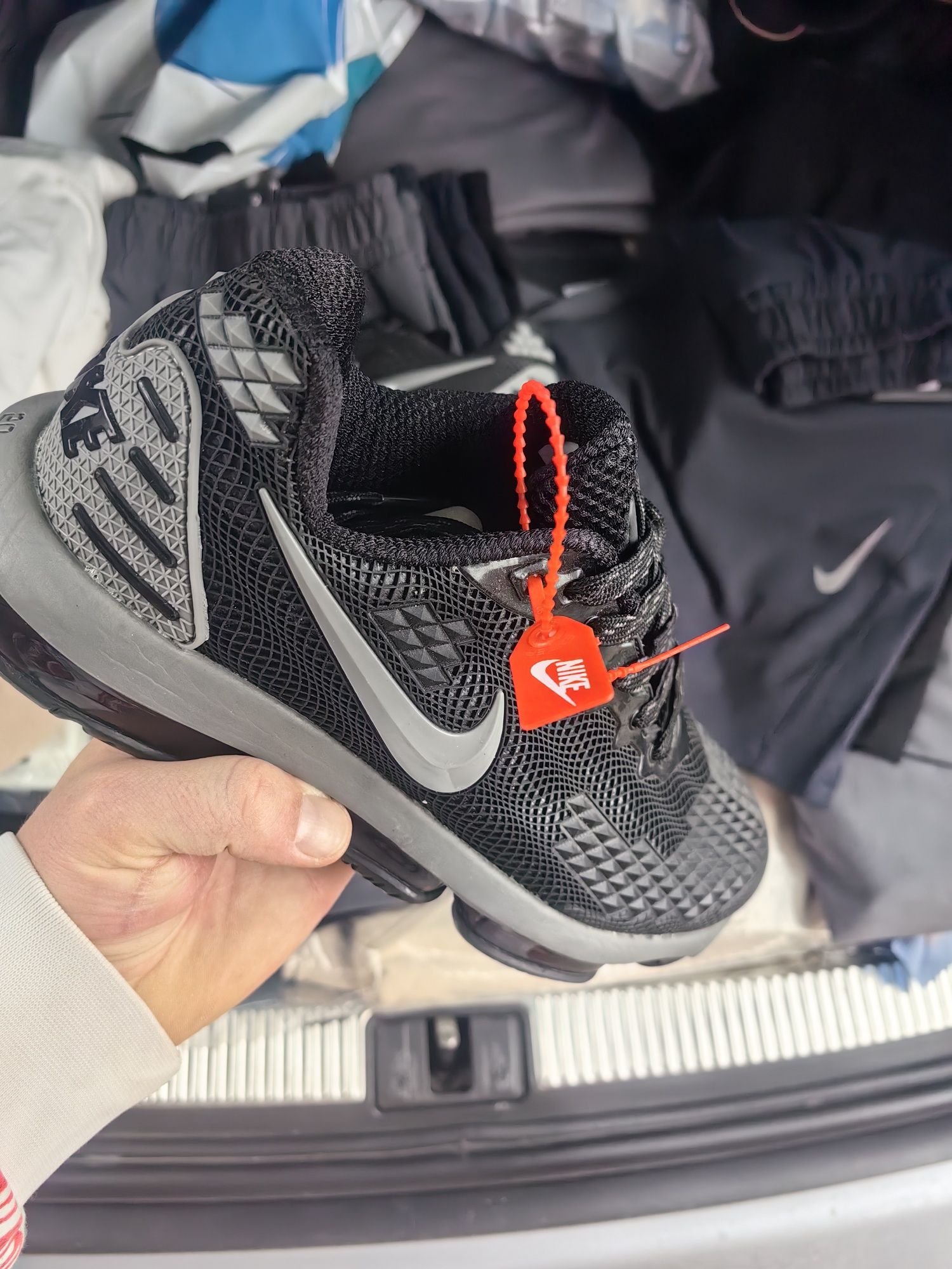 Мъжки маратонки Nike air max последен номер 40 25см