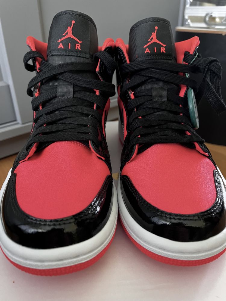 Air Jordan 1 Hot Punch Mid