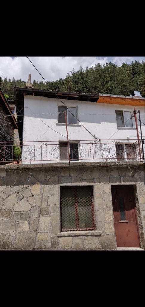 Продава се Къща в с. Забърдо, Област Смолян - 147 кв.м за 149 €/кв.м - Снимка #1