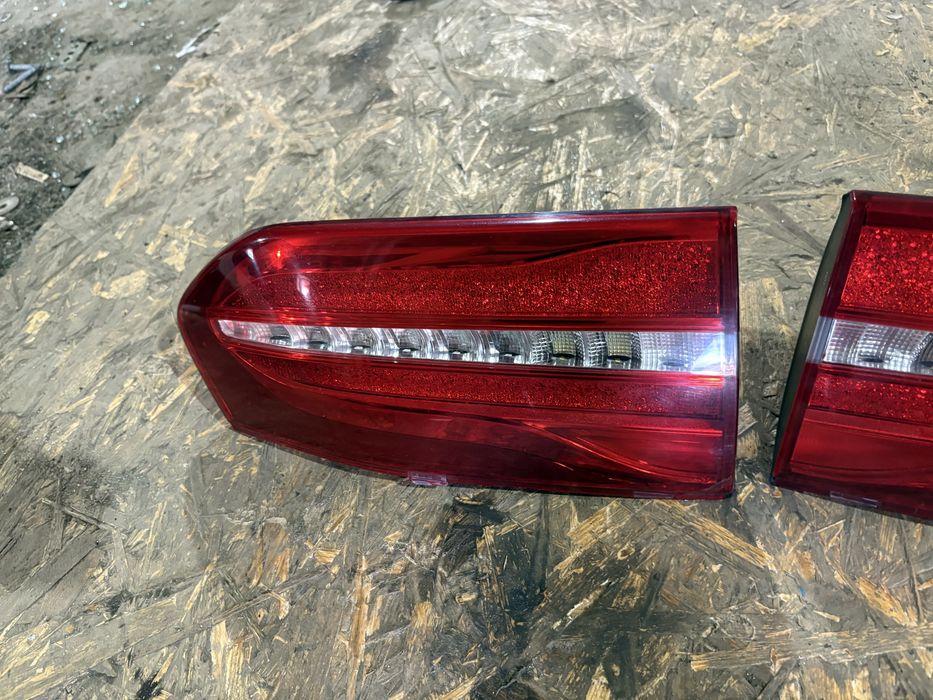 Mercedes w213 Е класа Комби Вътрешни Стопове