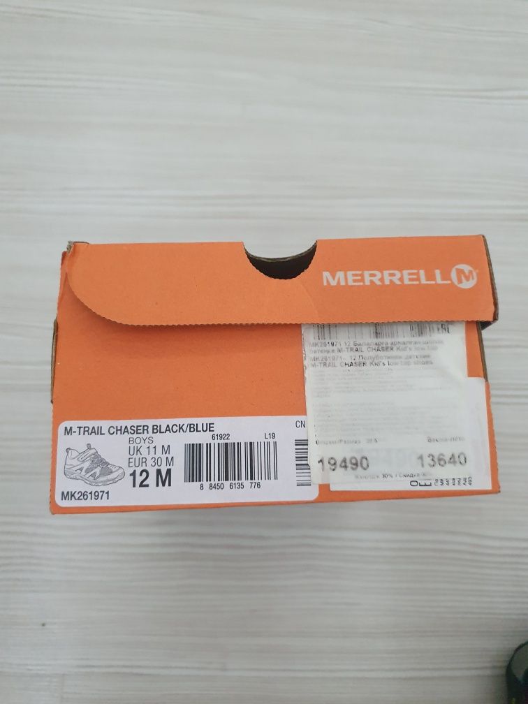 Продам кроссовки MERRELL размер 28.5.