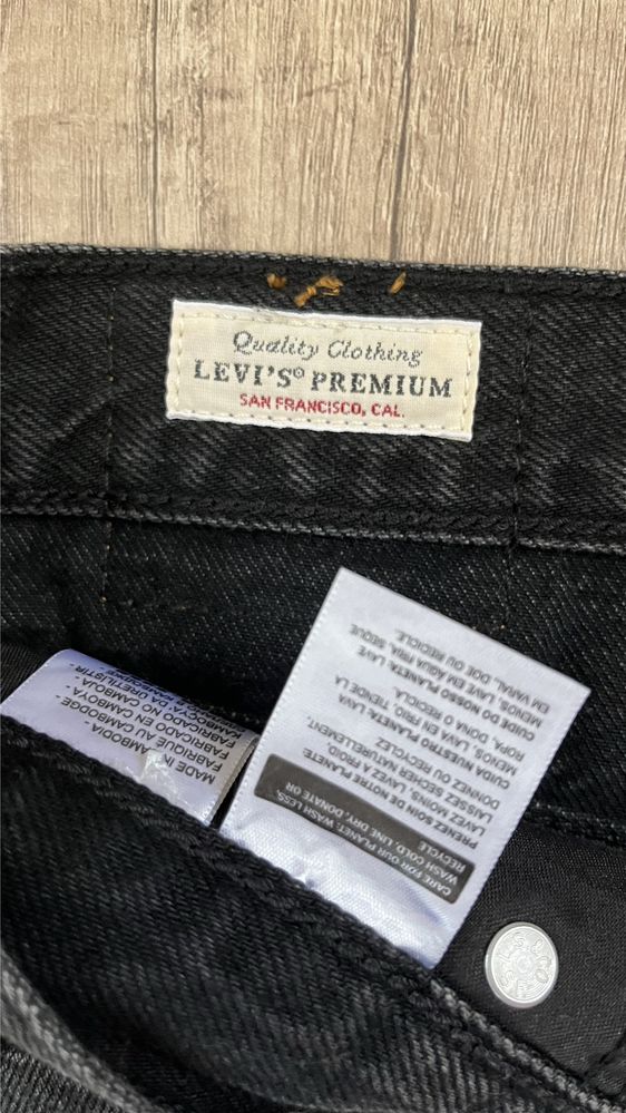 Женски къси панталони Levis