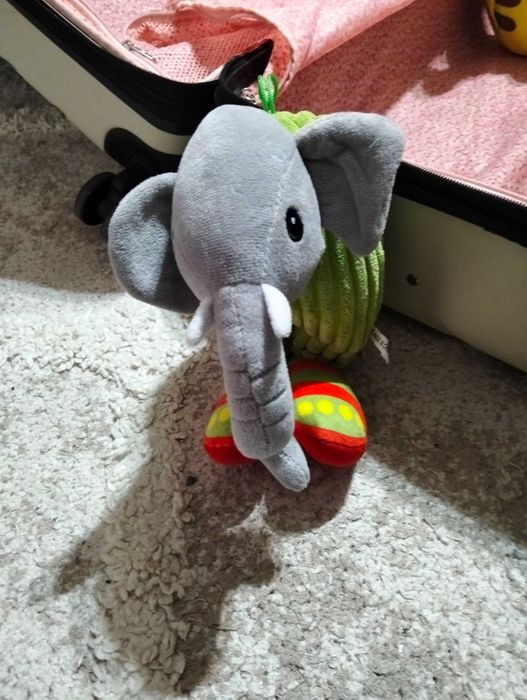 Vând plusuri Roblox