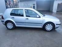 Продавам W Golf 4 -1.9,TDI 77kW,2001-сив металик, хечбек.