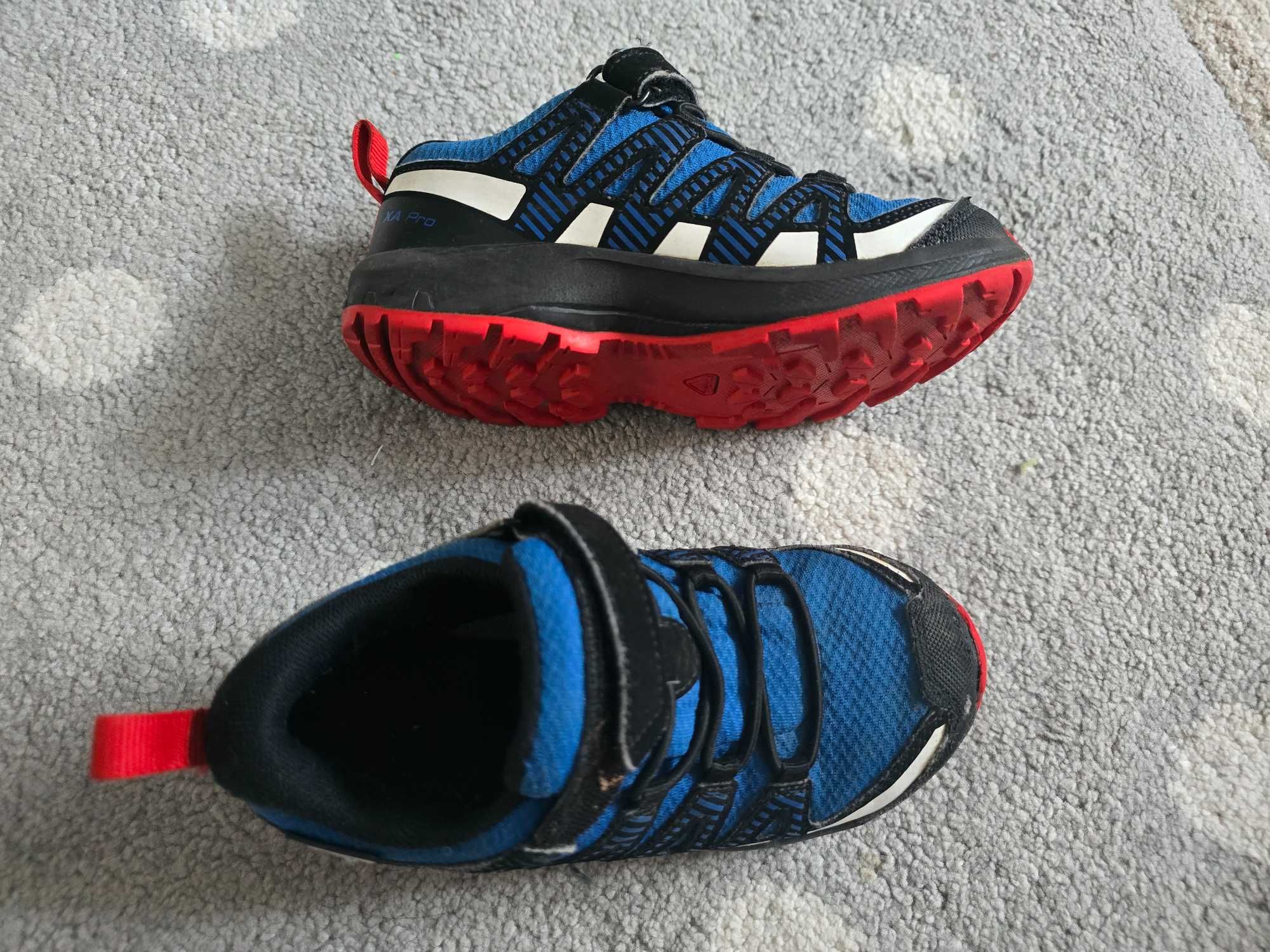 Pantofi sport Salomon waterproof băieți, mărimea 29