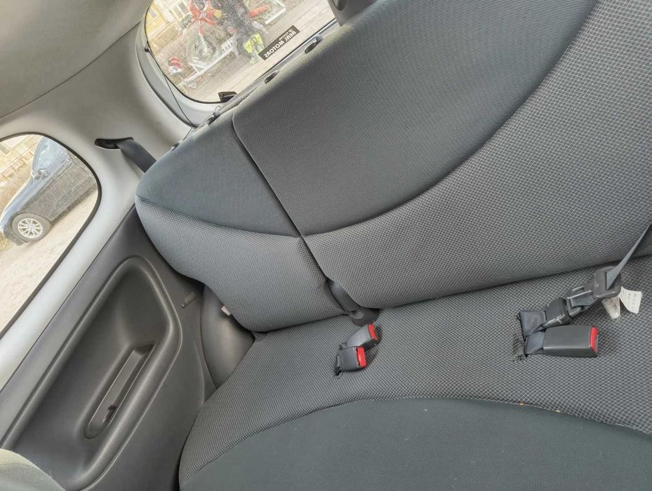 Toyota Yaris 1.0L, 2005