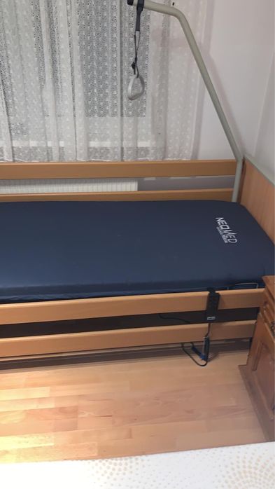 Pat electric bolnavi cu saltea si sistem anti-escare incluse