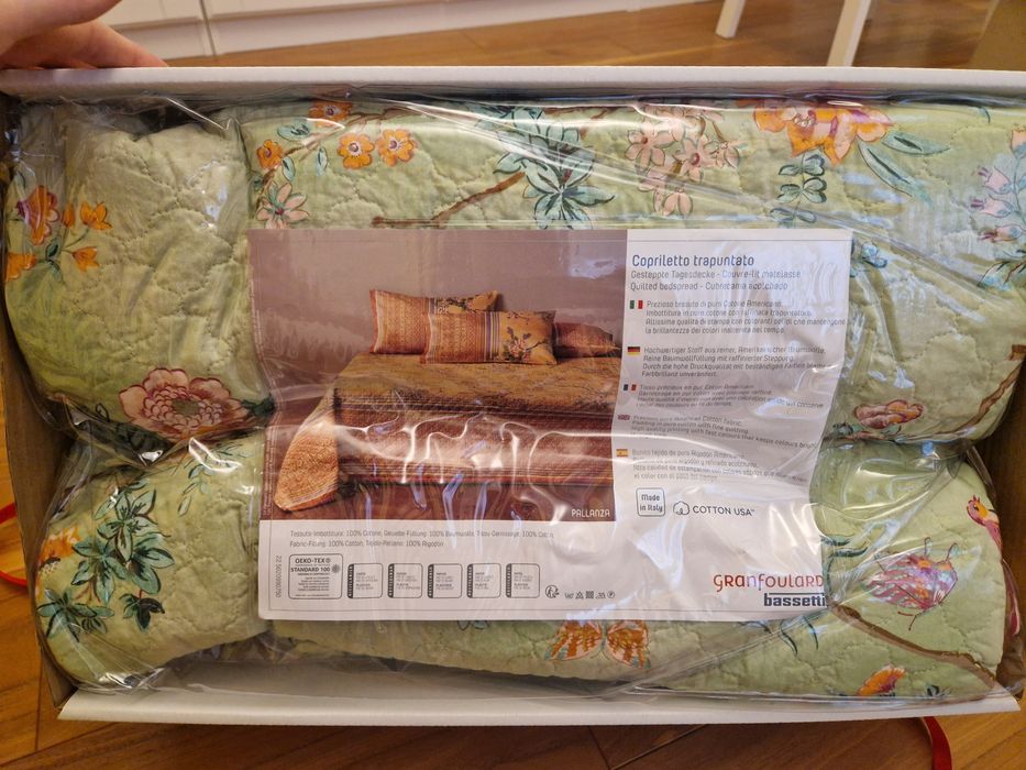 Cuvertura noua pentru  pat mare