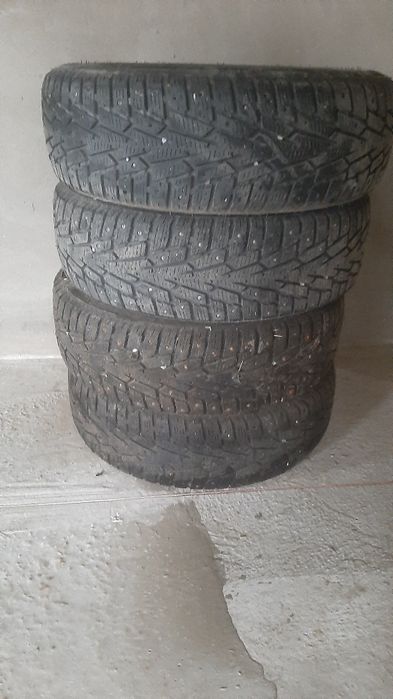 Шины (покрышка) 185/65/R15.4шт за 16000