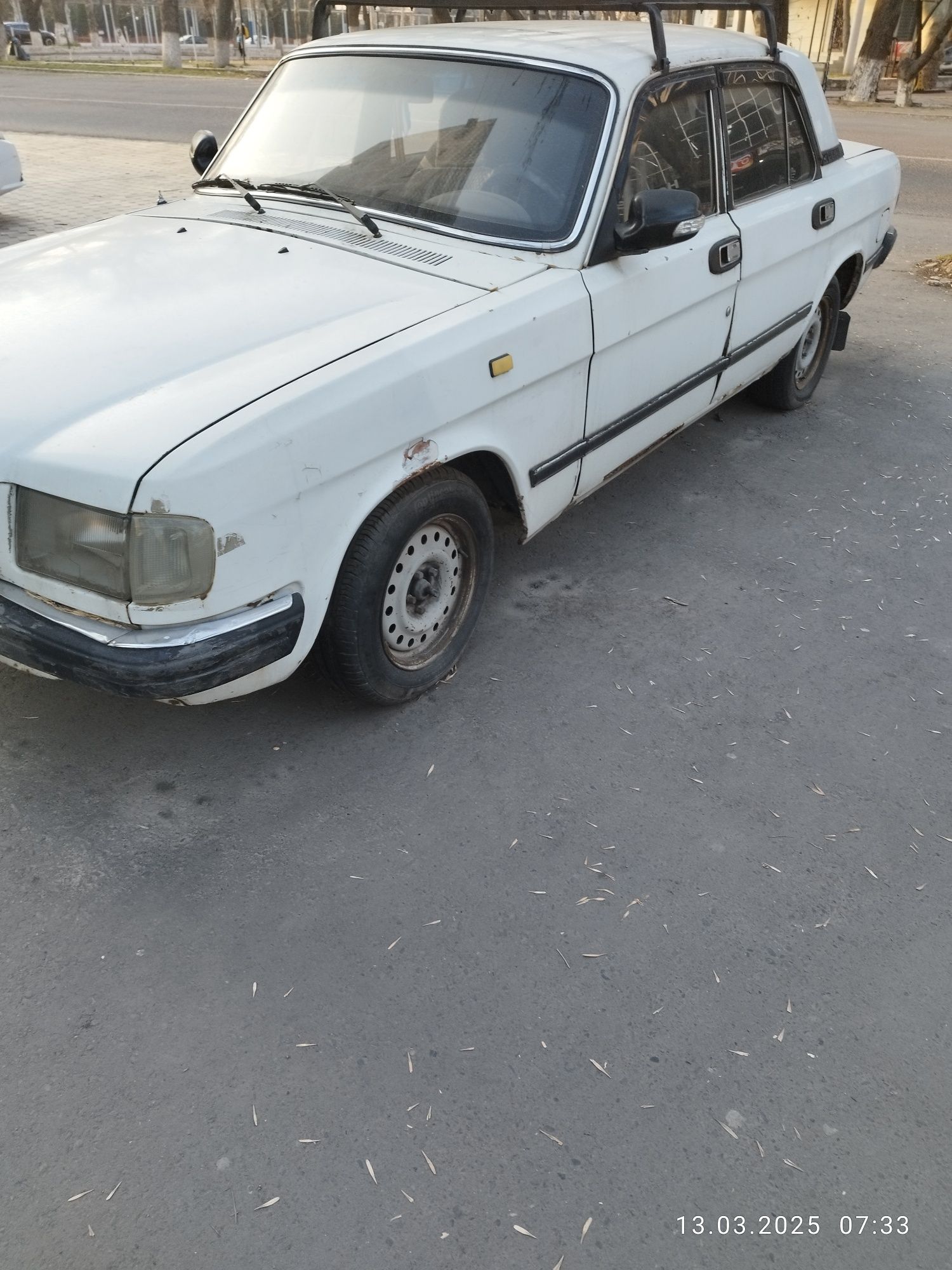 Волга 3110 , продается не спеша.