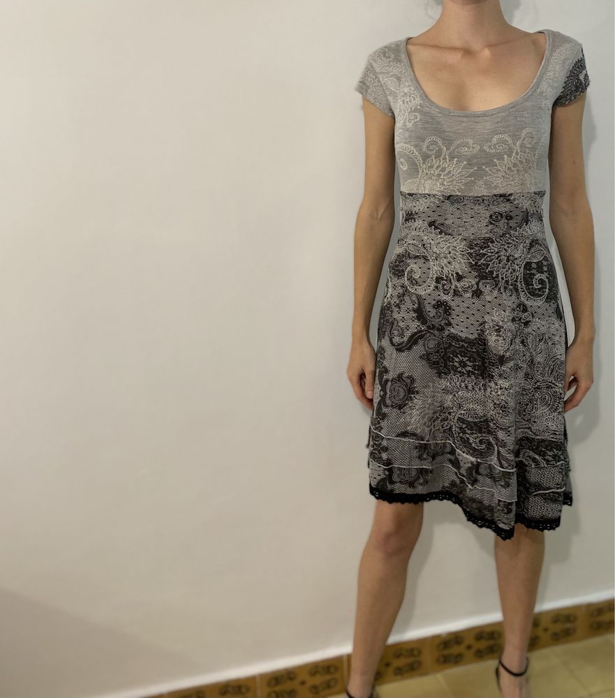 Rochie lejera Desigual S