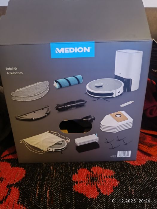 Robot de aspirare și spălare cu colector .