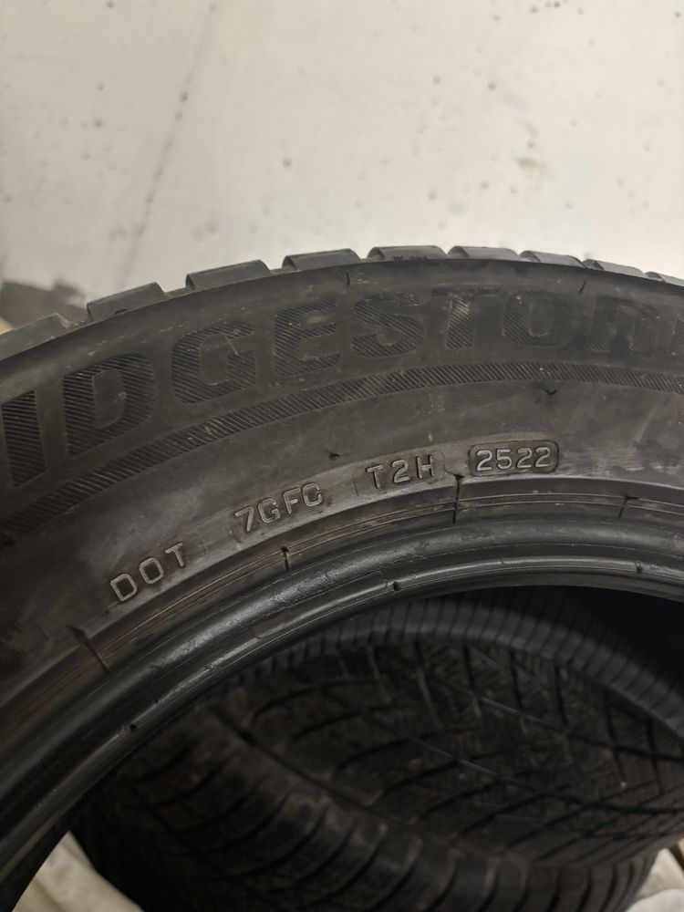 Зимни гуми Bridgestone 225 60 17