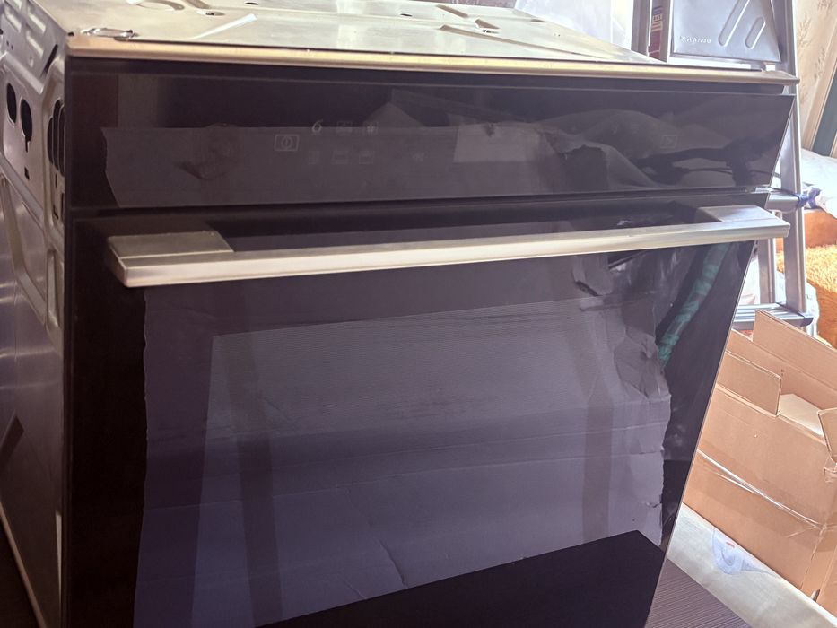 Фурна за вграждане Whirlpool W7 OM4 4S1 P