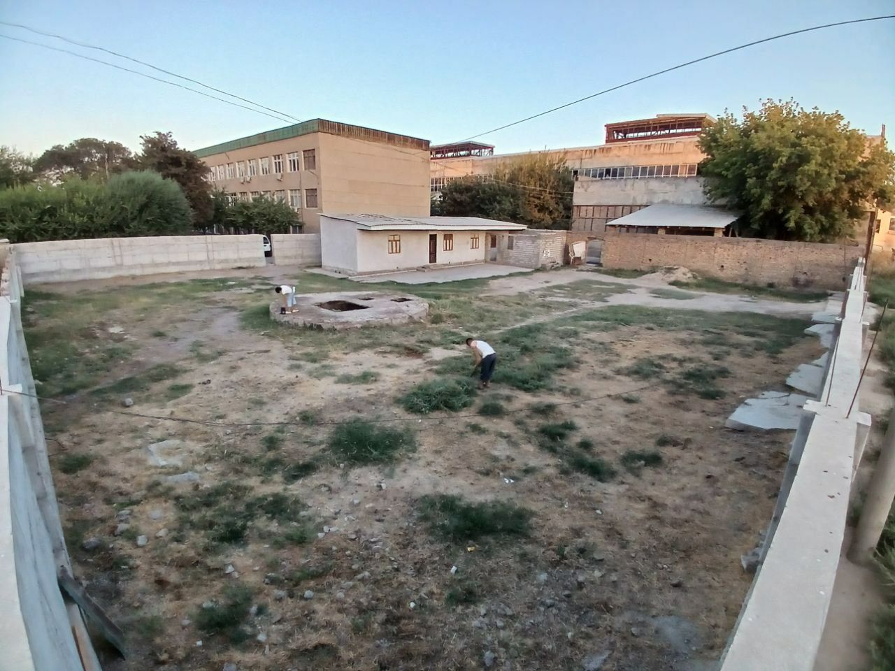 Hujjatlari joyida muammosi yoq