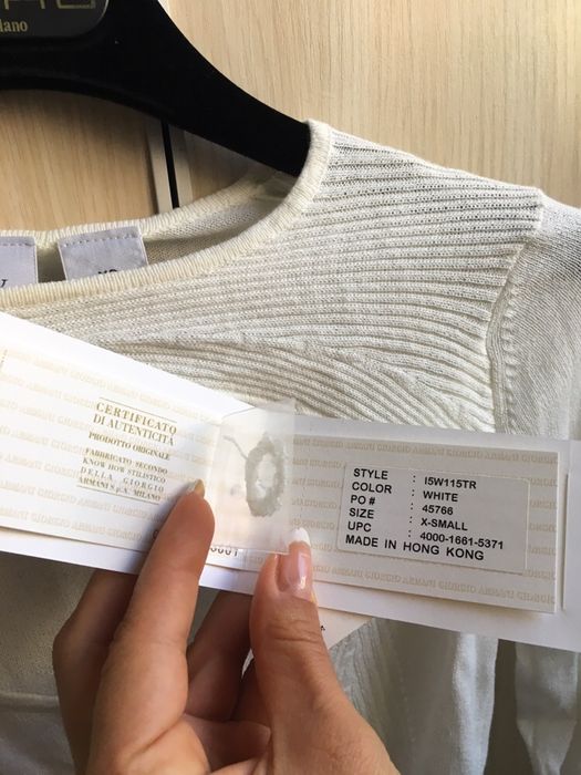 Дамска блуза на известната фирма ARMANI EXCHANGE. Оригинална, нова