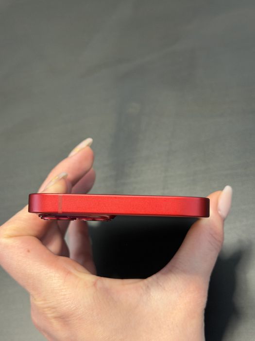 iPhone 13 256gb (Red)