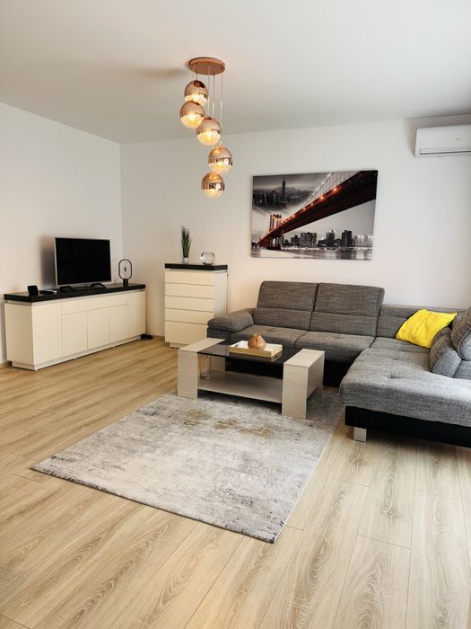 Apartament cu 3 camere și curte proprie de 91 m² în Dumbrăvița, Timiș