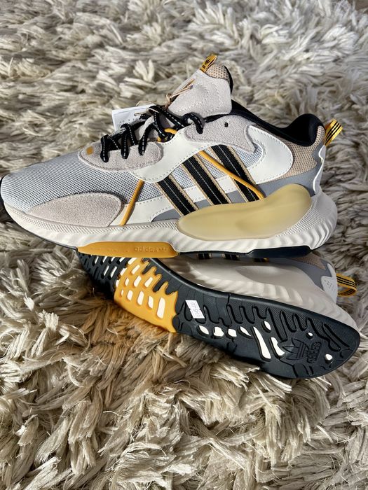 Adidasi Adidas Barbati Originali Noi la pret redus