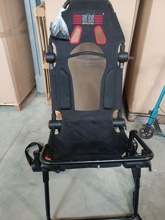 Scaun gaming simulator racing