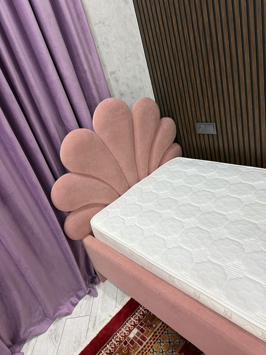 Кровать продается 2 шт