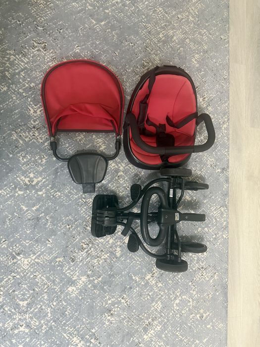 Коляска прогулочная