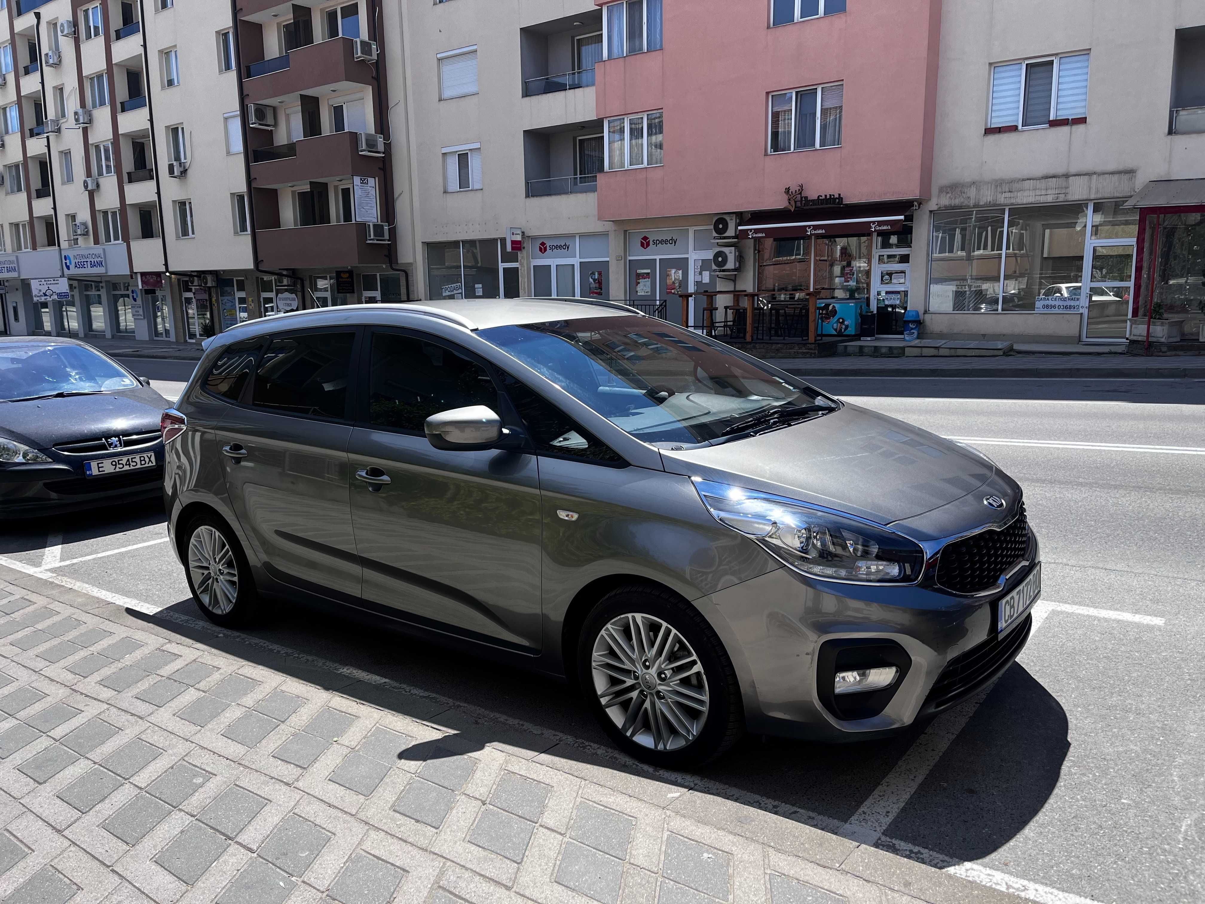 Киа Каренс  6.4/100 разход 6+1 места Kia Carens