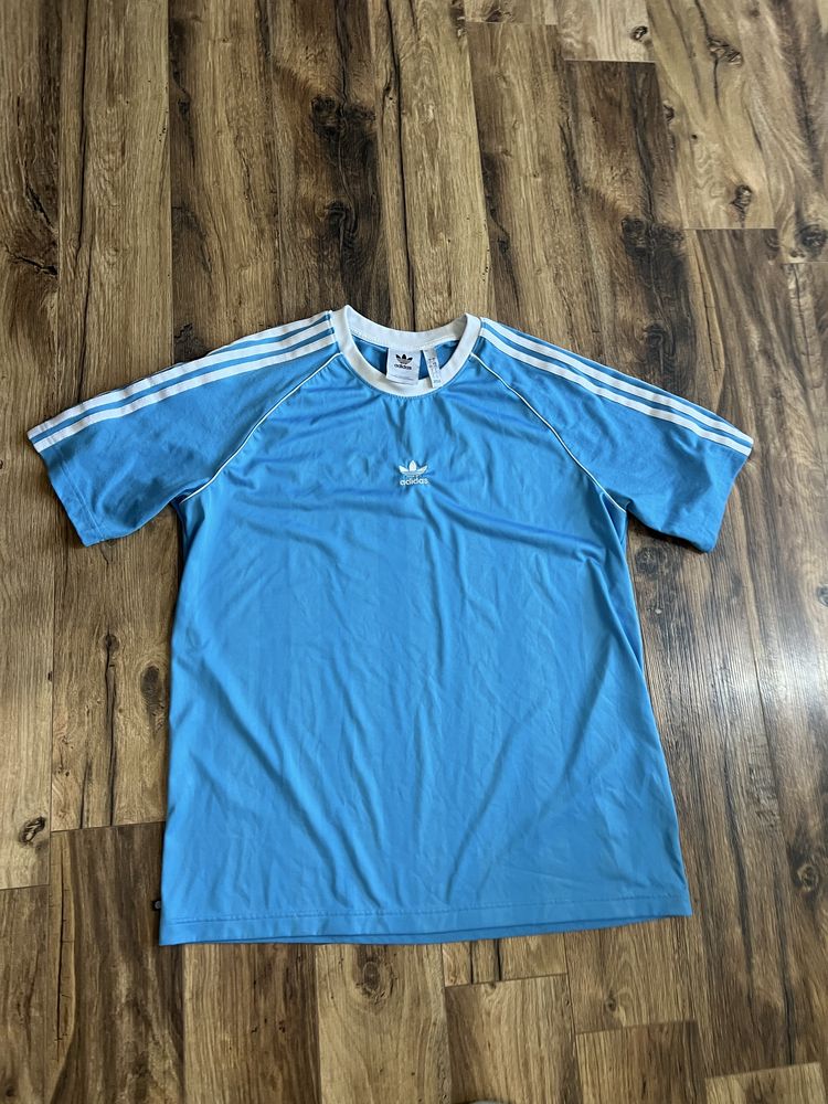 Adidas Originals size L