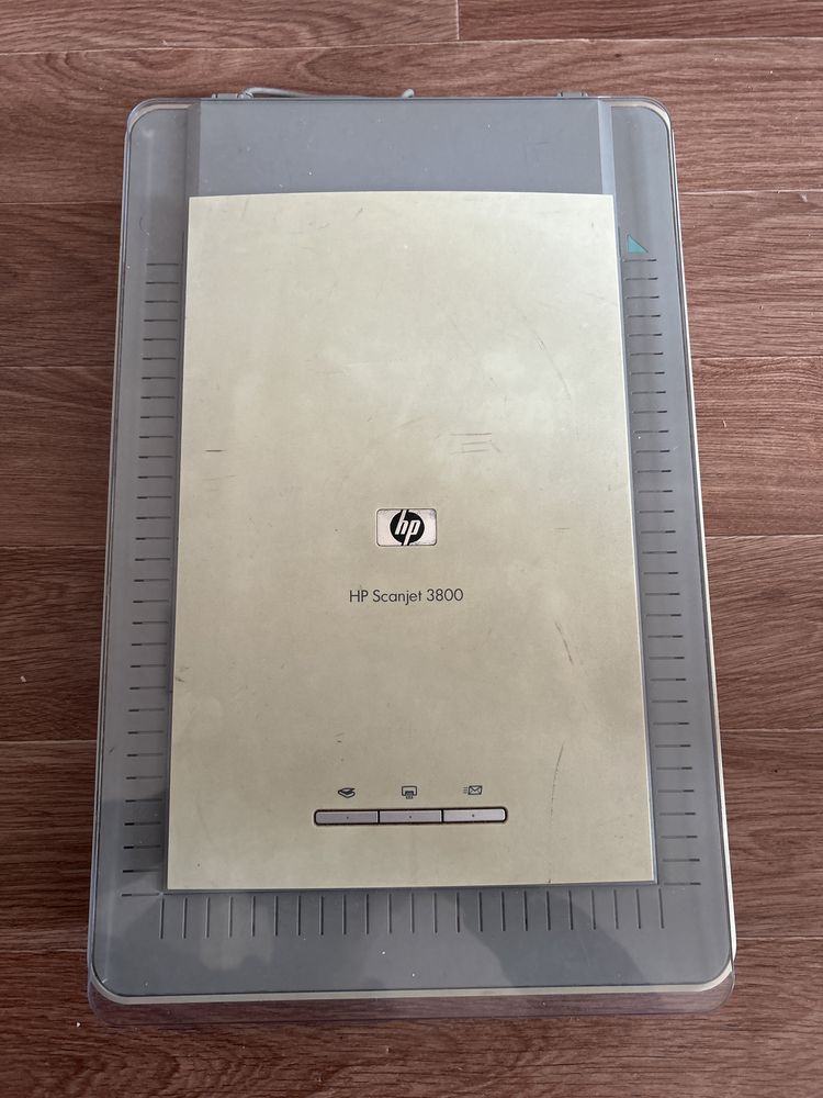 Продам сканер HP Scanjet 3800