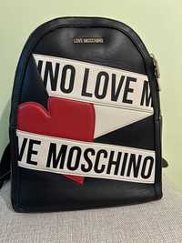 Раница Love Moschino