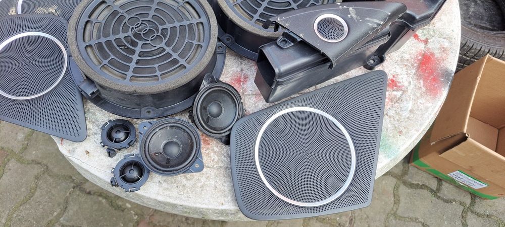 Kit complet boxe cu capace Bang&Olufsen Audi A4 B8 break