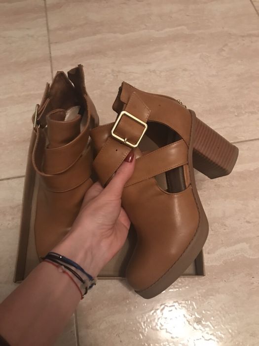 Botine pull and bear