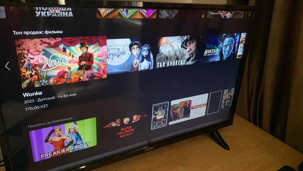 Smart TV Телевизор Vestel 32H9500T 81 см черный  б/у