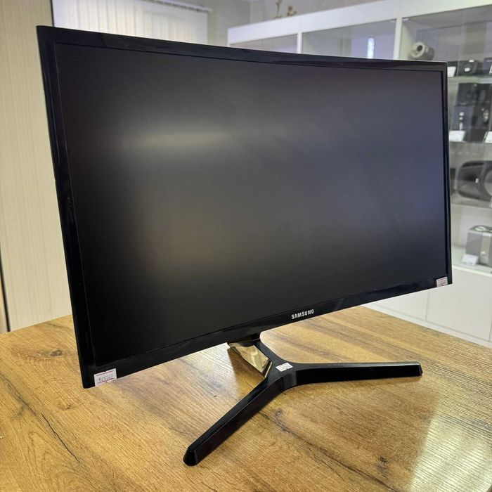Монитор SAMSUNG C24F096FHI / sk145742
