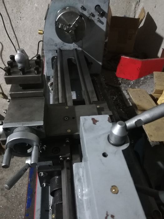 Малък струг  холзман ed400fd