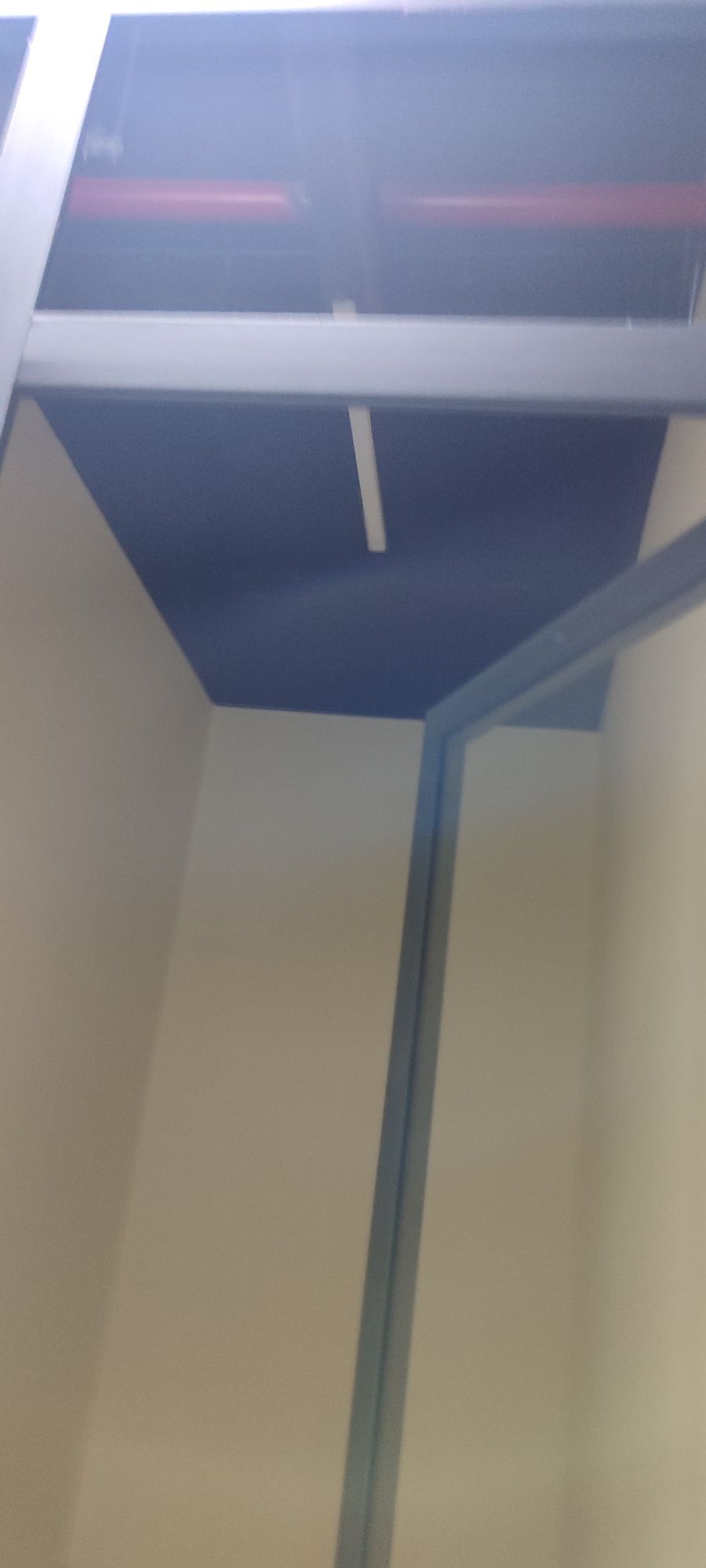 Do'kon, Ibin Sino Savdo markazi 4 etaj 9 m²